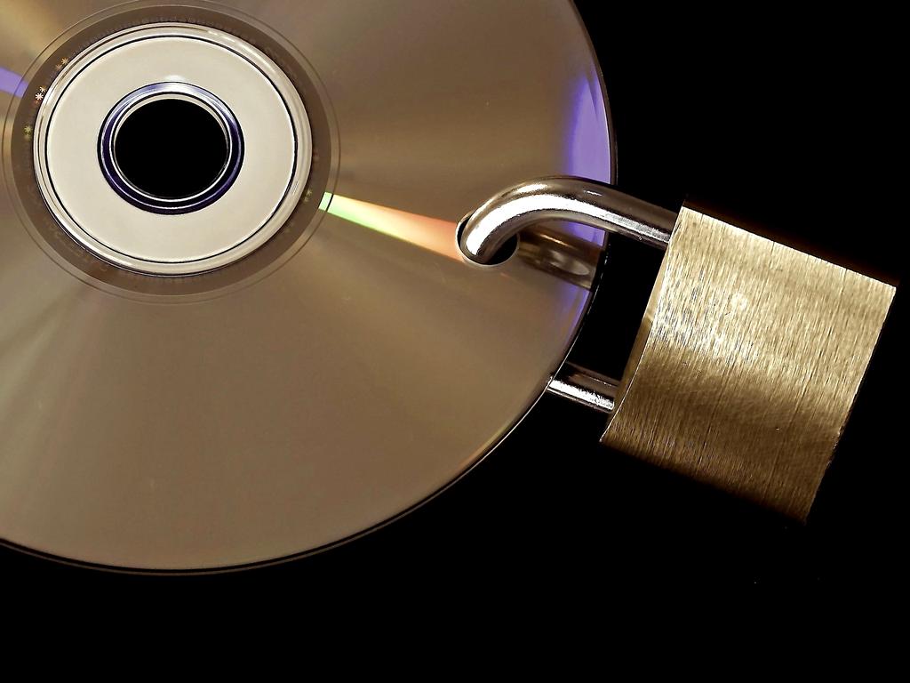 Molecular data storage technology